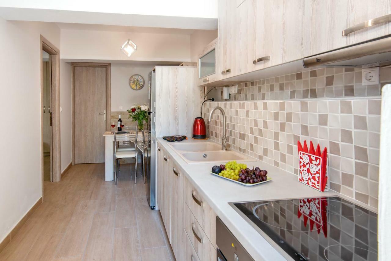 Sweet Home Apartment Gaios Bagian luar foto