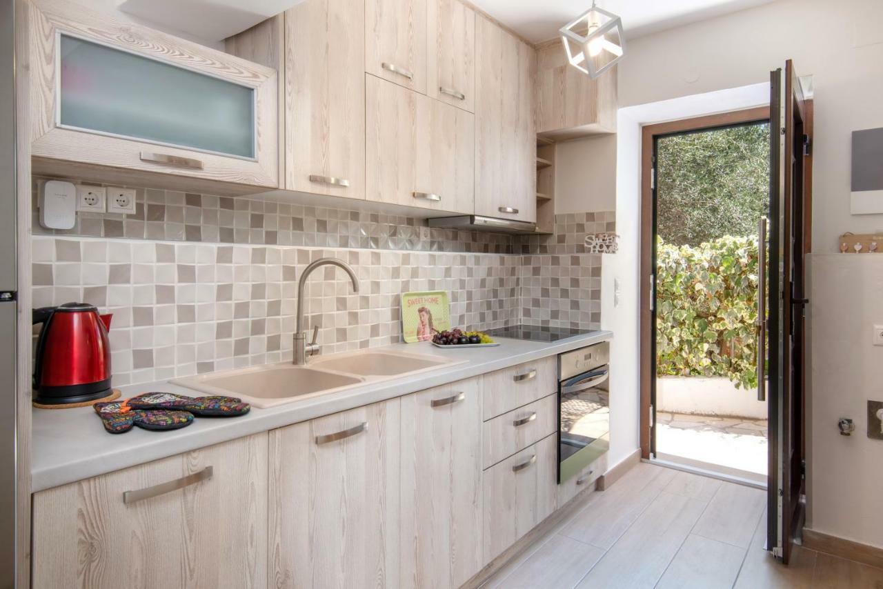 Sweet Home Apartment Gaios Bagian luar foto